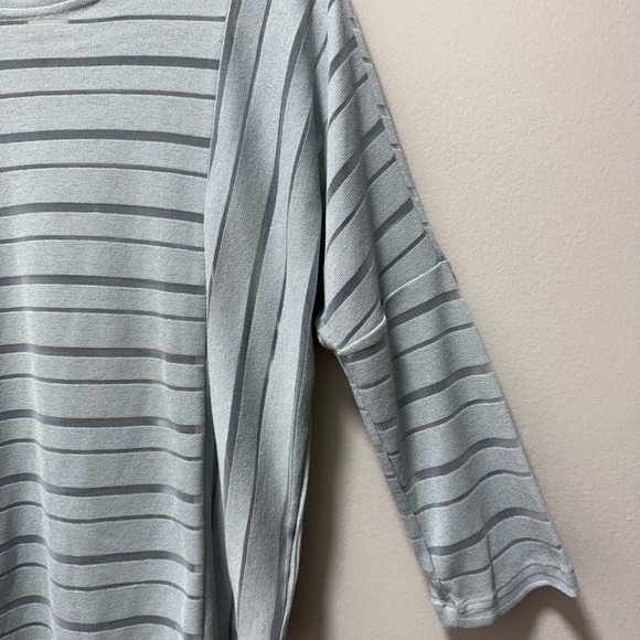 ZINK LONDON WOMEN BLUE SOLID TOP. SIZE: M - Picture 4 of 10